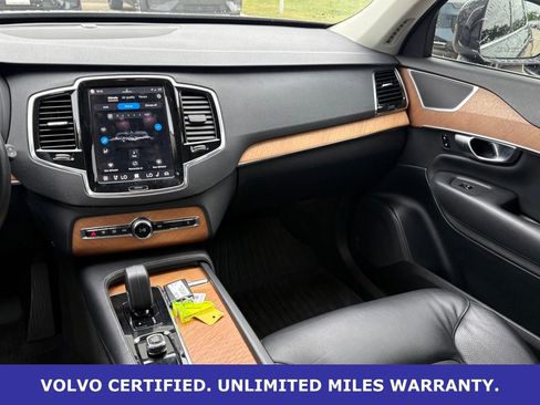 Certified 2024 Volvo XC90 B5 Plus w/ Protection Package Premier AWD/4WD image 14