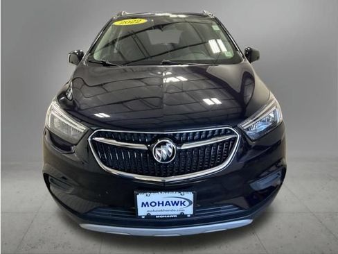 Used 2022 Buick Encore Preferred w/ Safety Package AWD/4WD image 9