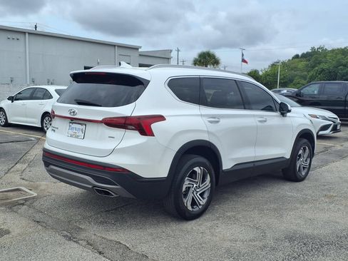 Used 2023 Hyundai Santa Fe SEL AWD/4WD image 2