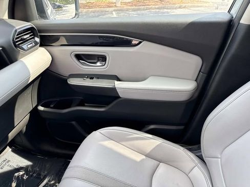 Certified 2023 Honda Pilot EX-L image 23