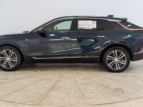 New 2026 Cadillac Lyriq Luxury w/ LPO, Floor Liner Package image 2