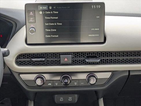 New 2026 Honda HR-V LX image 12