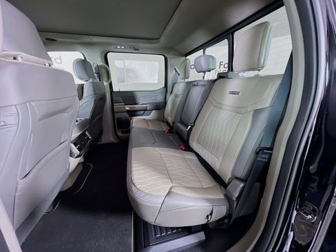 New 2026 Ford F250 Platinum AWD/4WD image 29