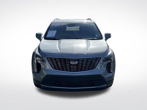 Used 2023 Cadillac XT4 Premium Luxury FWD image 2