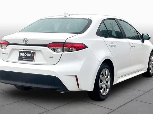 Used 2024 Toyota Corolla LE FWD image 13