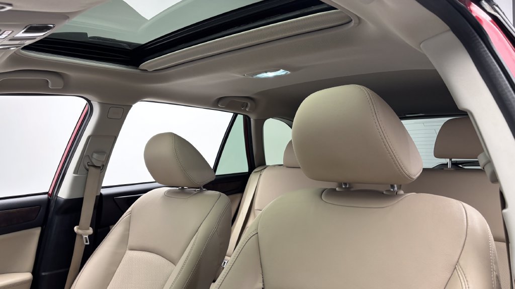 Used 2019 Subaru Outback 2.5i Limited AWD/4WD image 15