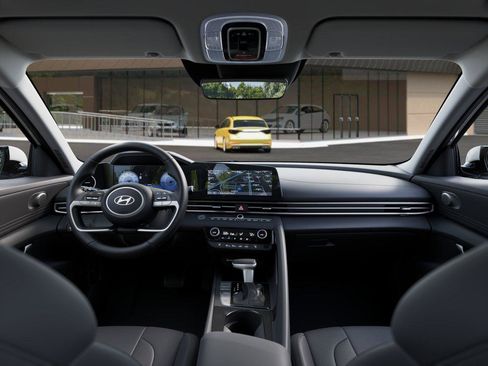 New 2026 Hyundai Elantra Limited image 11