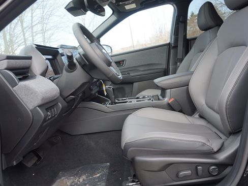 New 2026 Subaru Outback Limited XT AWD/4WD image 8