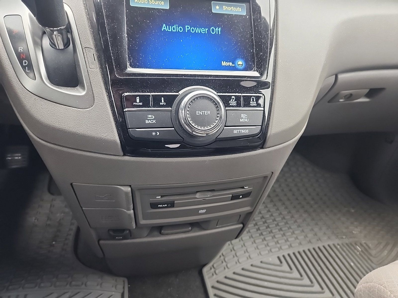 Used 2016 Honda Odyssey SE image 12
