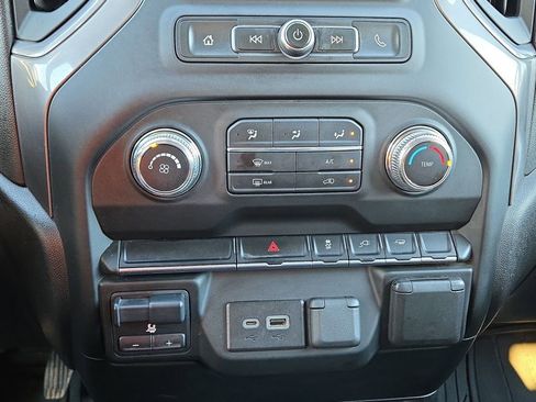 Used 2022 GMC Sierra 3500 Pro w/ Convenience Package image 26