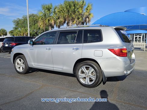 Used 2008 Toyota Highlander Limited AWD/4WD image 3