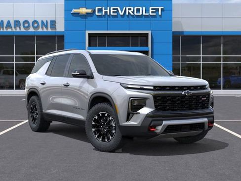 New 2026 Chevrolet Traverse Z71 w/ Enhanced Driving Package AWD/4WD image 7
