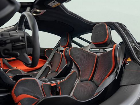 Used 2021 McLaren 765LT image 45