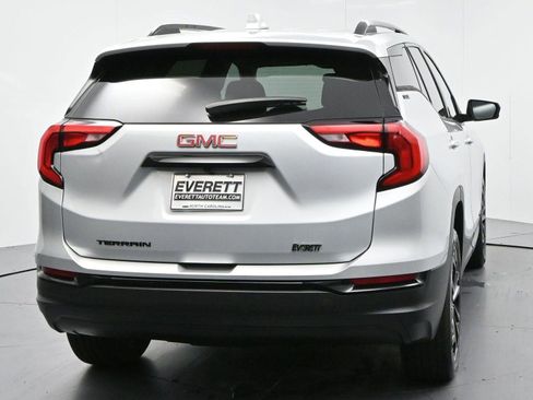 Used 2021 GMC Terrain SLE w/ Elevation Edition FWD image 6