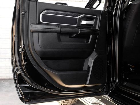 Used 2024 RAM 2500 Big Horn w/ Night Edition image 50