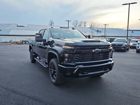 New 2026 Chevrolet Silverado 2500 Custom w/ Custom Value Package image 10