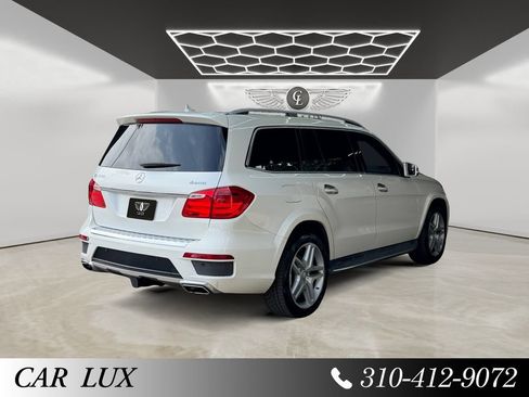 Used 2015 Mercedes-Benz GL 550 4MATIC w/ Driver Assistance Package image 5