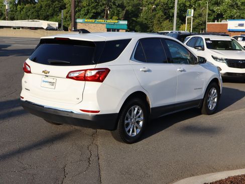 Used 2020 Chevrolet Equinox LT FWD image 10
