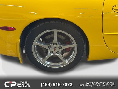 Used 2000 Chevrolet Corvette Coupe w/ Roof Pkg RWD image 24