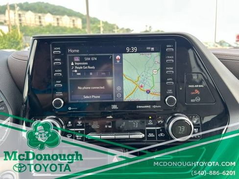 Used 2020 Toyota Highlander Limited AWD/4WD image 15