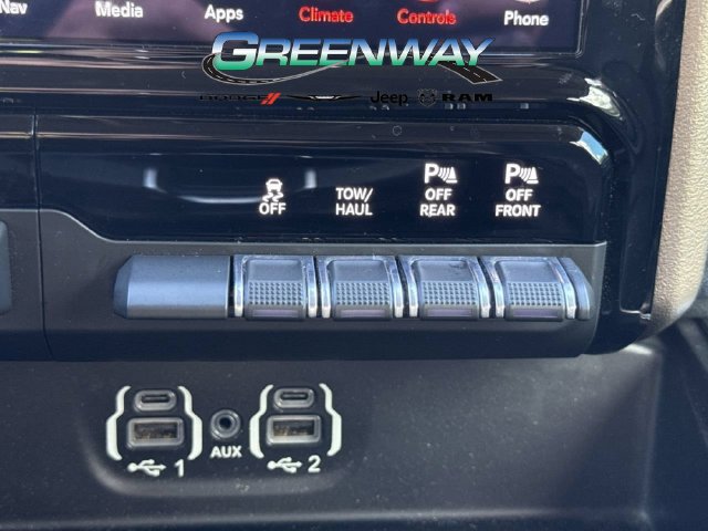 Used 2020 RAM 1500 Laramie RWD image 22