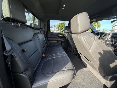 Used 2021 GMC Sierra 1500 SLT w/ SLT Premium Package AWD/4WD image 38