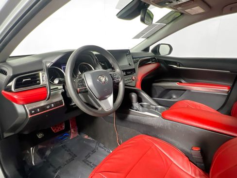 Used 2021 Toyota Camry LE w/ Convenience Package FWD image 30
