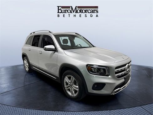 Used 2020 Mercedes-Benz GLB 250 4MATIC image 7