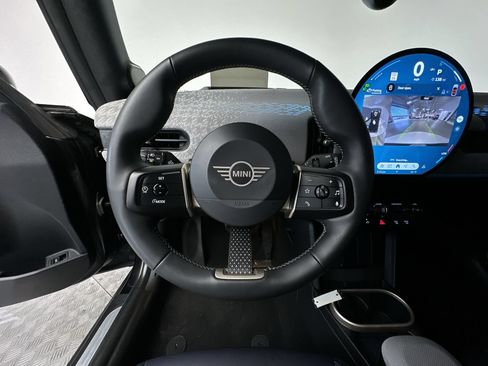Used 2025 MINI Cooper S FWD image 15