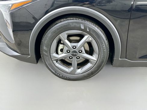 Used 2025 Kia K4 LXS image 8