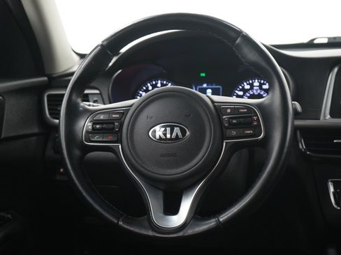 Used 2017 Kia Optima LX image 14
