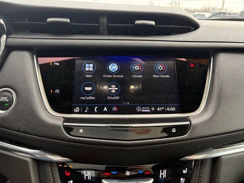 Used 2024 Cadillac XT5 Premium Luxury image 18
