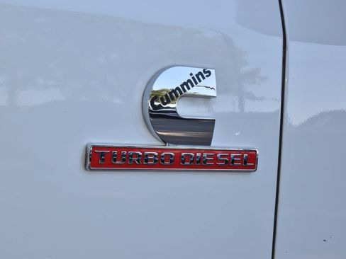 Used 2024 RAM 3500 Tradesman w/ Chrome Appearance Group image 38