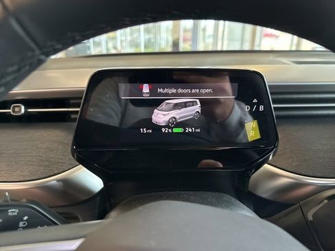 New 2025 Volkswagen ID. Buzz Pro S image 14