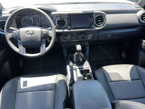 Used 2023 Toyota Tacoma TRD Off-Road w/ TRD Premium Off Road Package AWD/4WD image 13