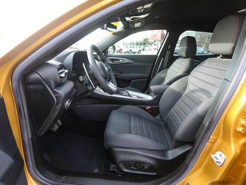 Used 2024 Dodge Hornet R/T w/ R/T Blacktop Package image 11