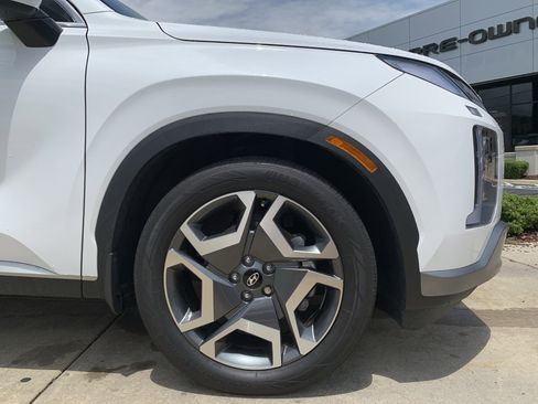 Used 2025 Hyundai Palisade SEL FWD image 13
