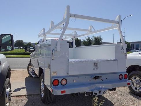 New 2024 RAM 3500 Tradesman w/ Chrome Appearance Group image 11