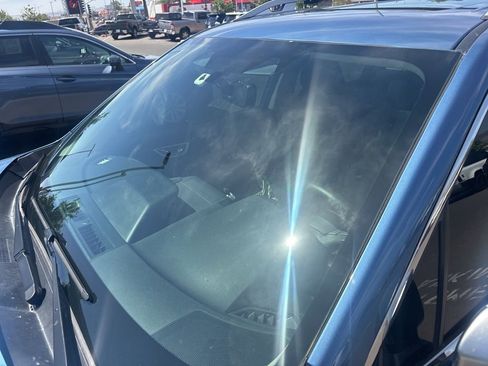 Used 2023 Subaru Forester Touring AWD/4WD image 2