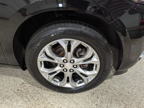 Used 2020 Buick Enclave Avenir w/ Trailering Package, 5000 lbs. AWD/4WD image 12