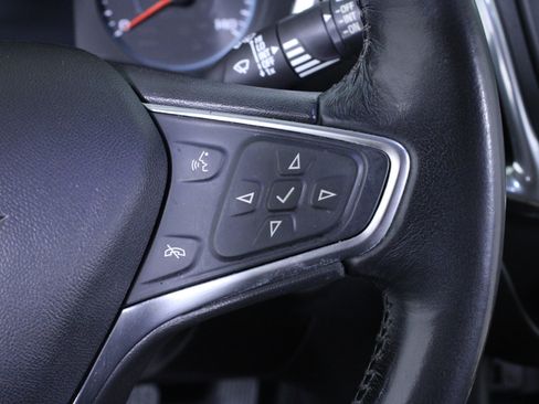 Used 2018 Chevrolet Equinox LT image 22