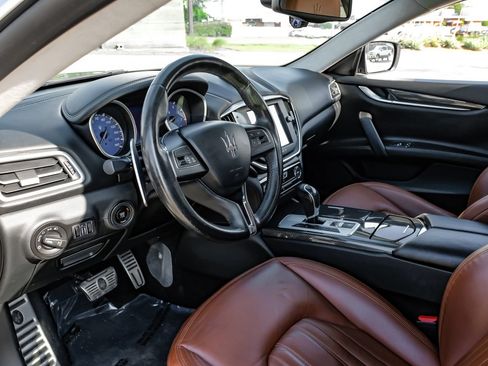 Used 2015 Maserati Ghibli S Q4 AWD/4WD image 3