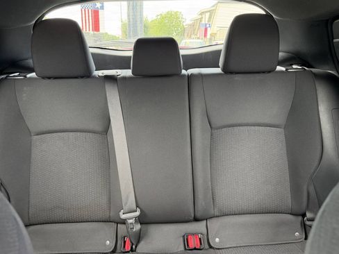 Used 2018 Toyota C-HR XLE FWD image 18