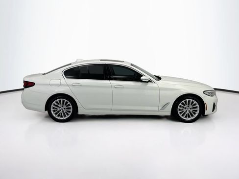 Used 2023 BMW 530i w/ Premium Package RWD image 4