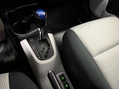 Used 2014 Toyota Prius C Four image 27