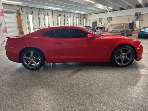 Used 2014 Chevrolet Camaro LT w/ RS Package RWD image 4