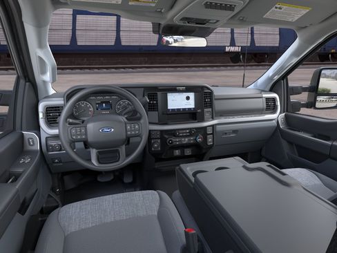 New 2026 Ford F250 XLT AWD/4WD image 31