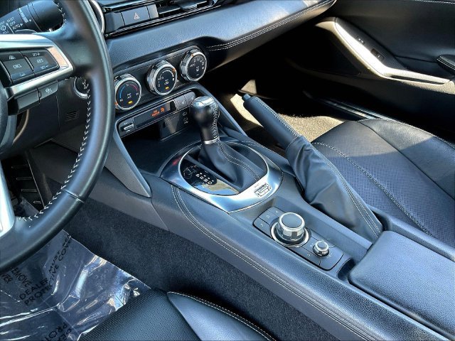 Used 2025 MAZDA MX-5 Miata RF Grand Touring RWD image 18