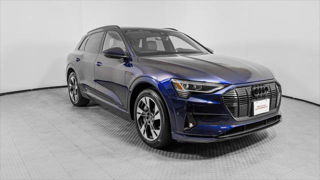 Used 2022 Audi e-tron Premium AWD/4WD image 11