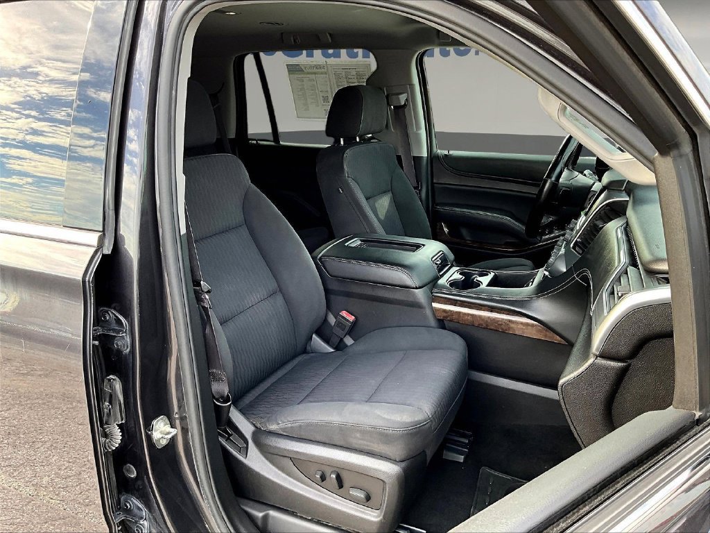 Used 2016 Chevrolet Tahoe LS AWD/4WD image 29